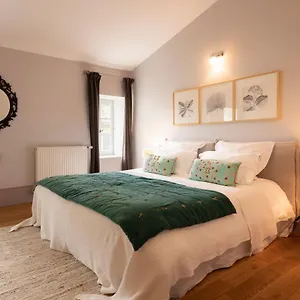 domaine-de-blacons-chambres-dhotes.hotels-rhonealpes.com/